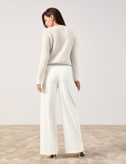 Elegant Trousers with A Wide Leg_420046-31319_90118_06