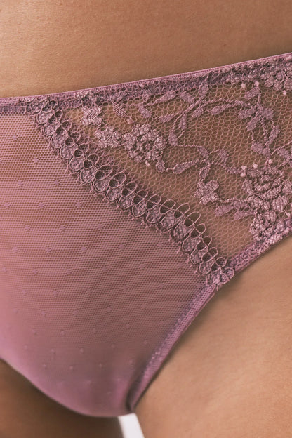Women Secret_Pink_Classic Pink Lace and Plumetis Panty_4212028_72_05