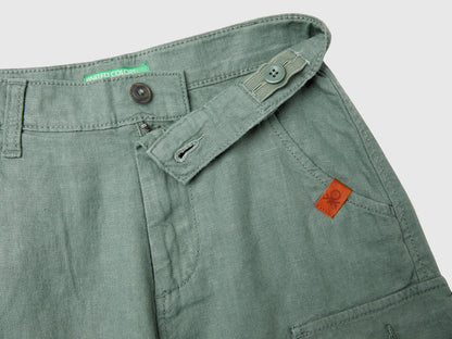 Cargo Bermuda Shorts In Linen Blend_424RC902X_1G1_03