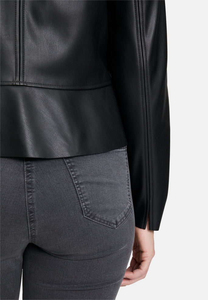 Betty Barclay_Black_Short Blazer with Zip_4272-2738_9045_07