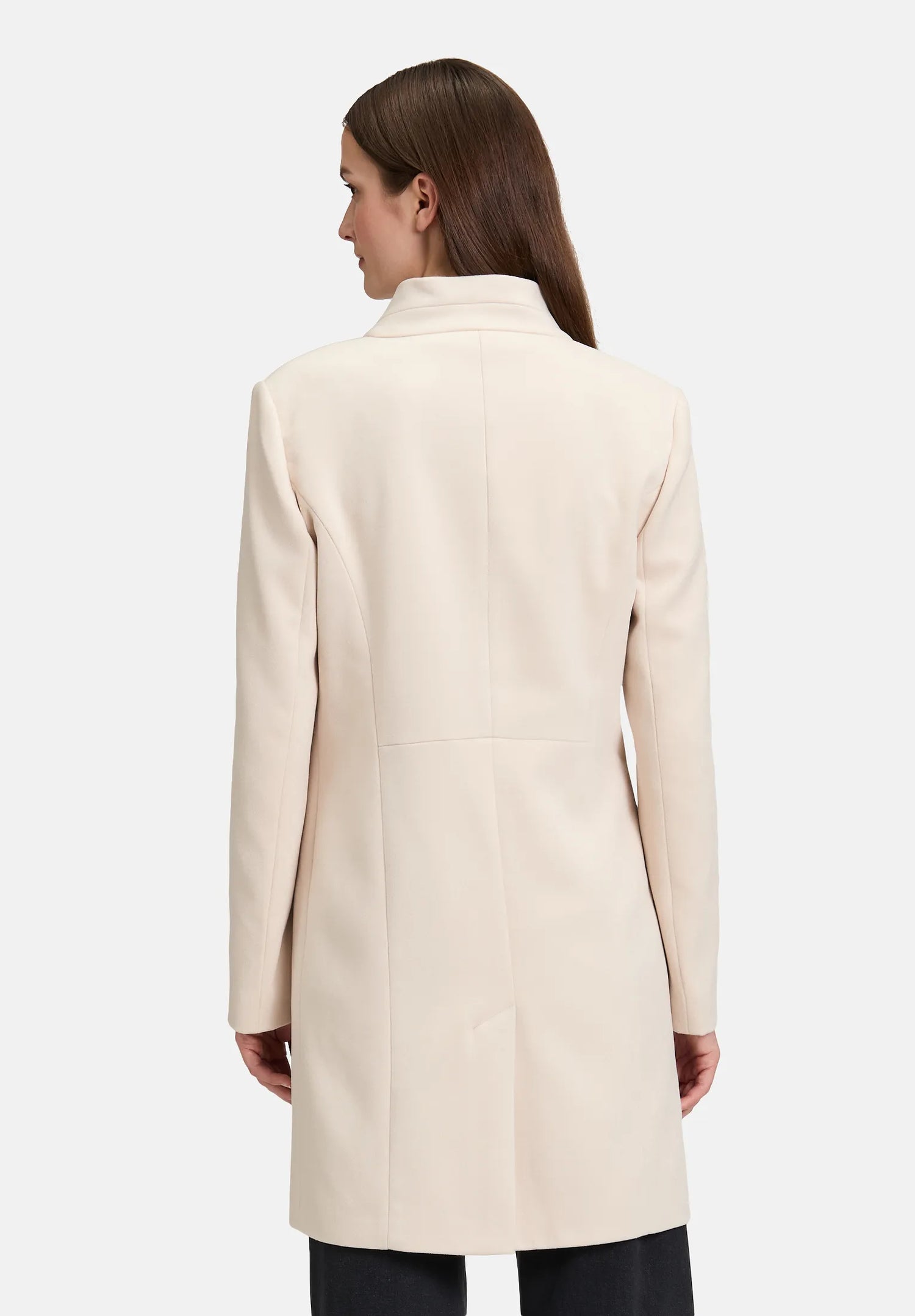 Betty Barclay_Shiny Powder_Blazer Coat with Buttons_4298-3742_1039_03