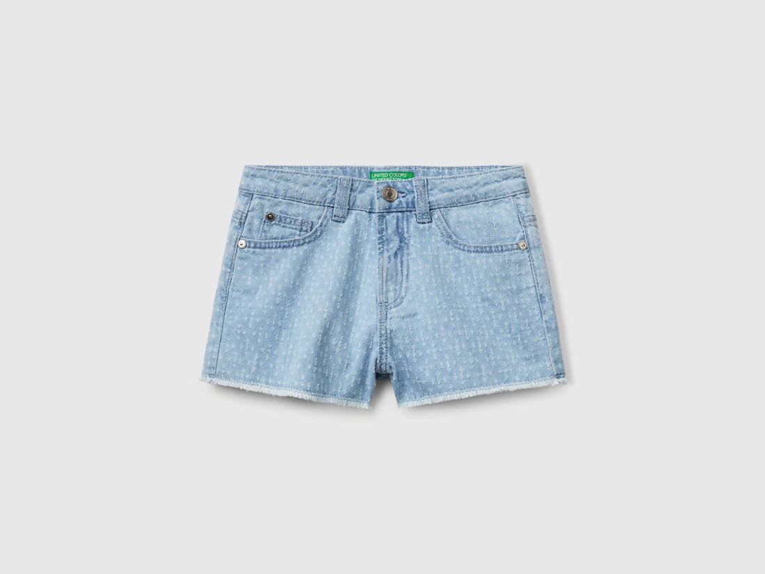 Benetton_Frayed Denim Shorts_42P6C903W_901_01
