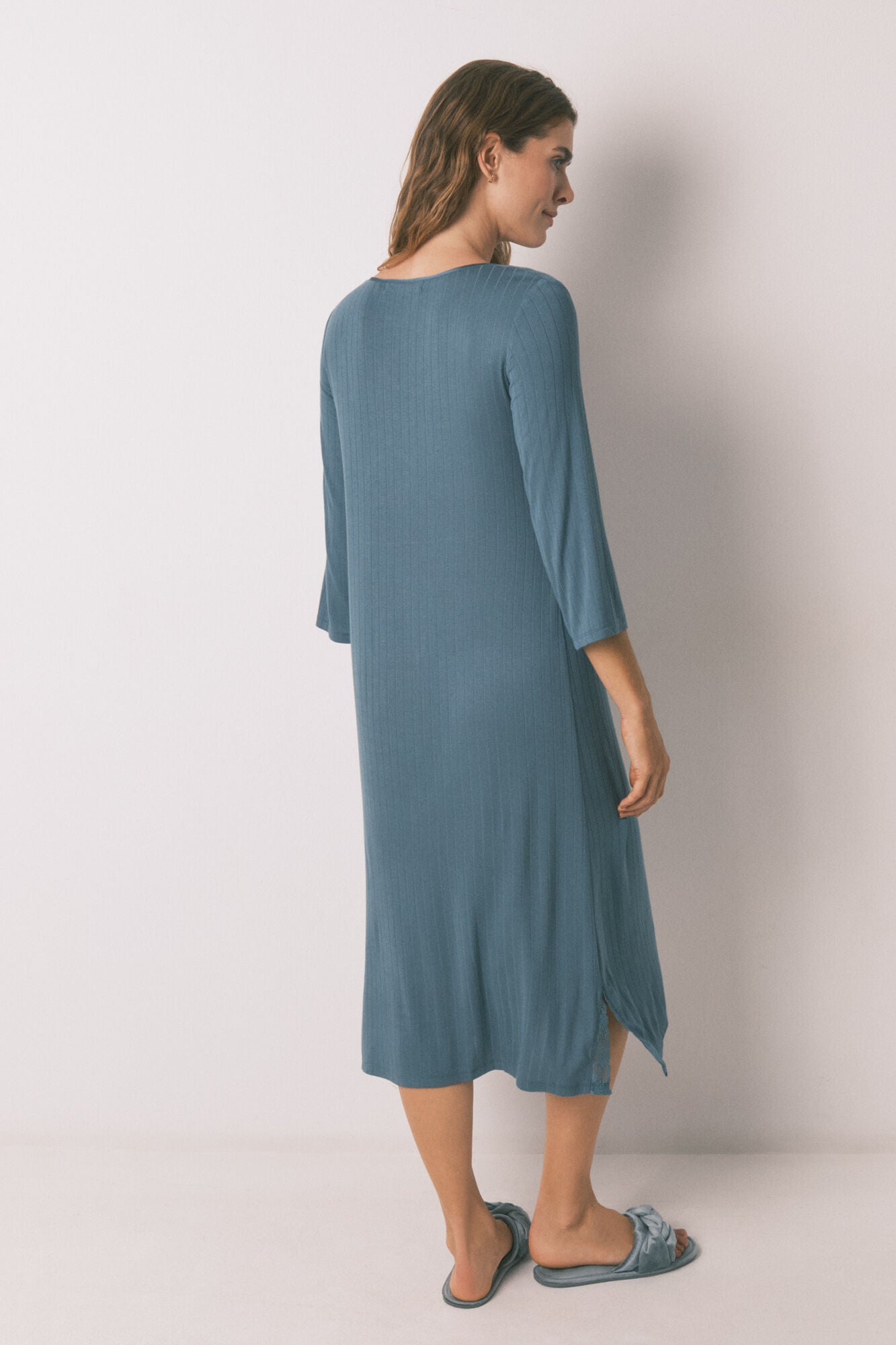 Women Secret_Green_Green Viscose Midi Nightgown_4362326_22_05