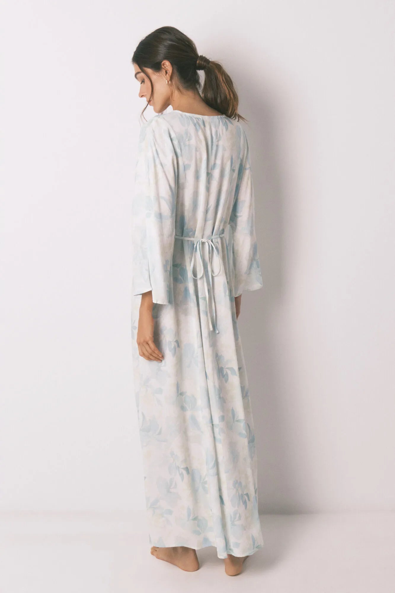 Women Secret_Ivory_Long Wrap Nightgown with Belt_4363624_96_06