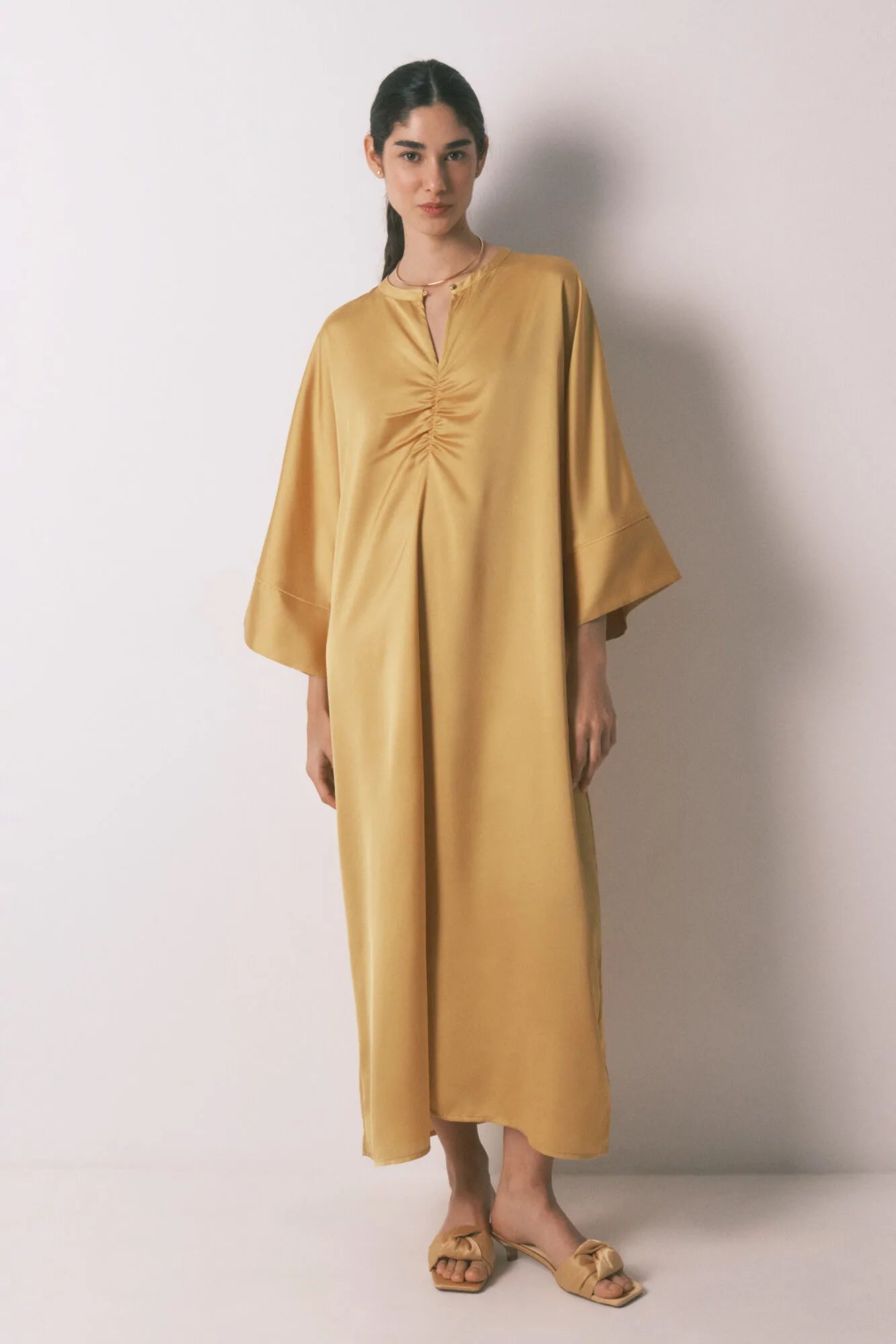 Women Secret_Gold/Mustard_Mustard Satin Caftan Dress_4363627_08_02