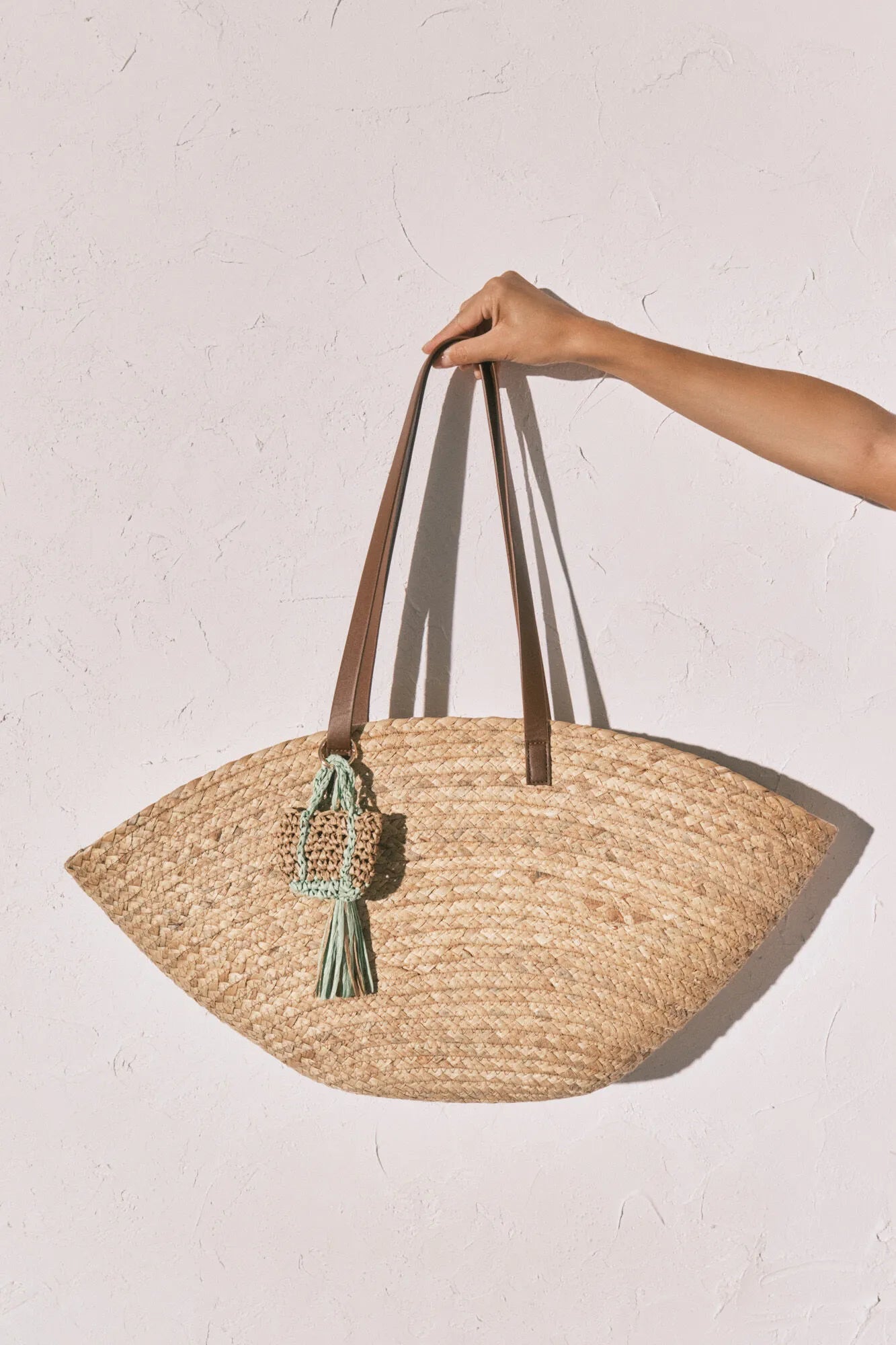 Women Secret Sand Women Natural Raffia Basket Bag SKU: 4383156_38 Image 02