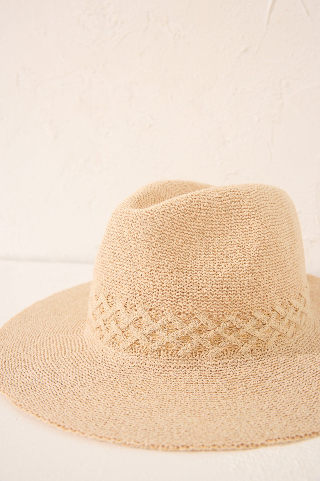 Women Secret_Shiny Braided Cotton Hat_4389641_38_02