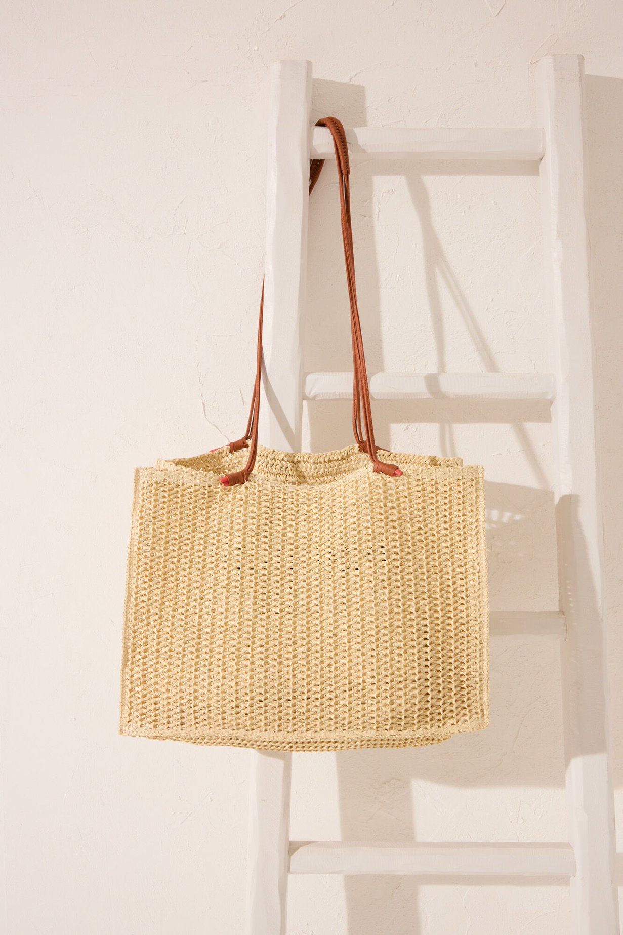Women Secret_Large Raffia Handbag_4389647_38_07