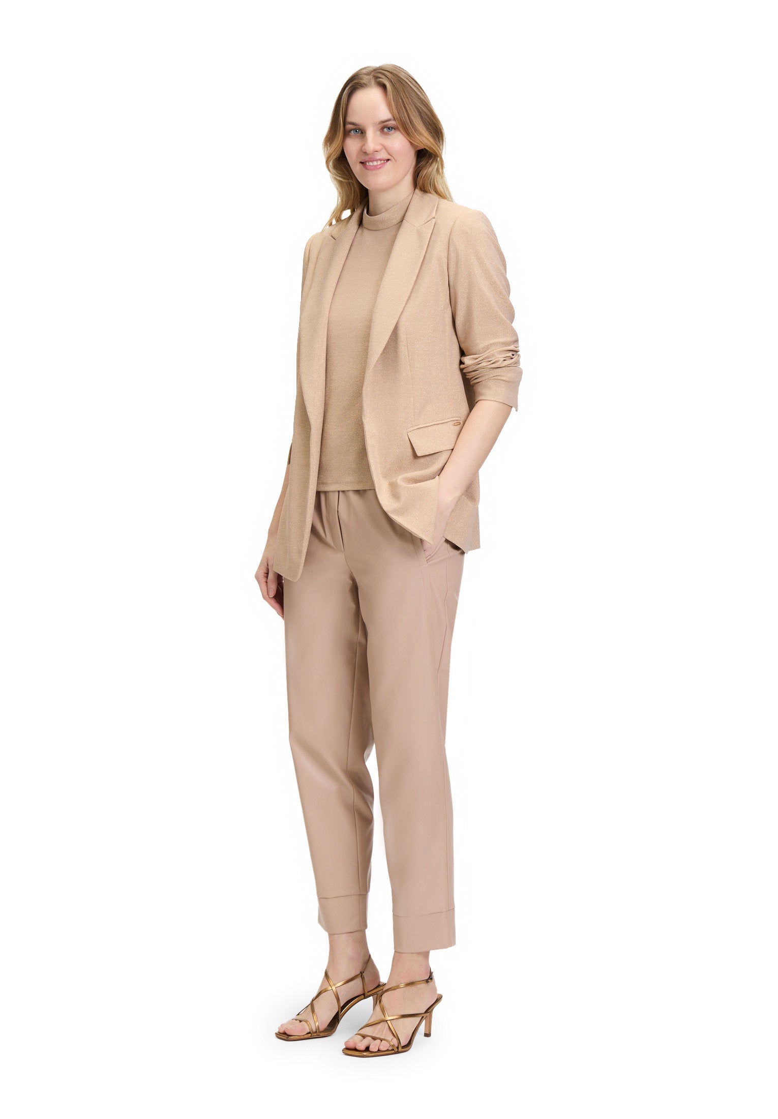 Betty Barclay_Blazer Long Single Breasted 1/1 Sleeve_4399-3359_7232_02