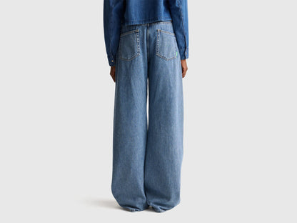 Benetton Light Blue Women Wide-Fit Jeans SKU: 43UNDE02B_903 Image 03