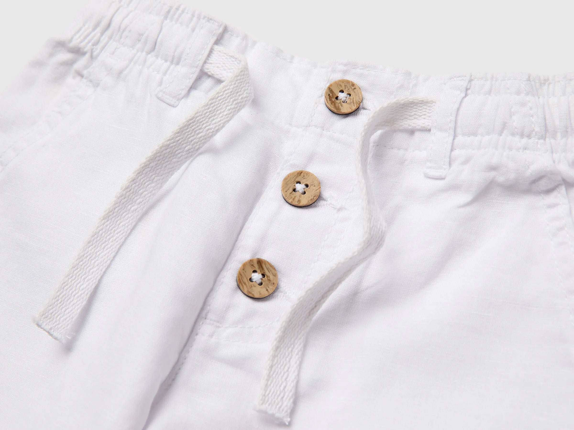 Benetton White Boys Linen Blend Shorts SKU: 43WBG9039_101 Image 03