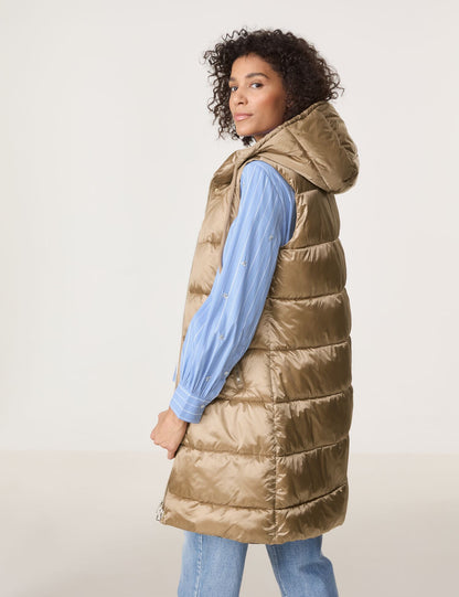 Long Body Warmer With A Hood_440035-31141_70493_06