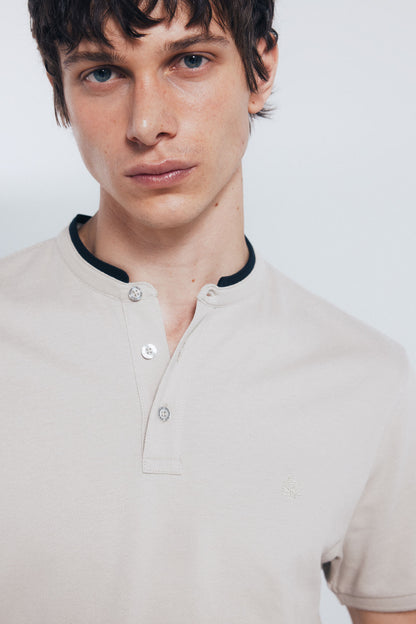 Springfield_Beige_Slim Fit Mandarin Collar PiquŽ Polo Shirt_4402324_38_02