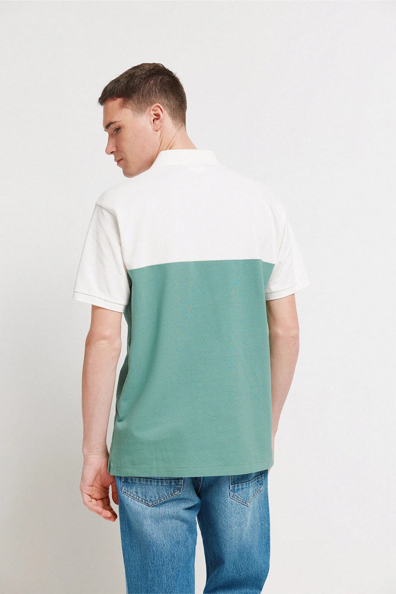 Springfield Green Men PiquŽ Regular Fit Polo Shirt SKU: 4403093_25 Image 04
