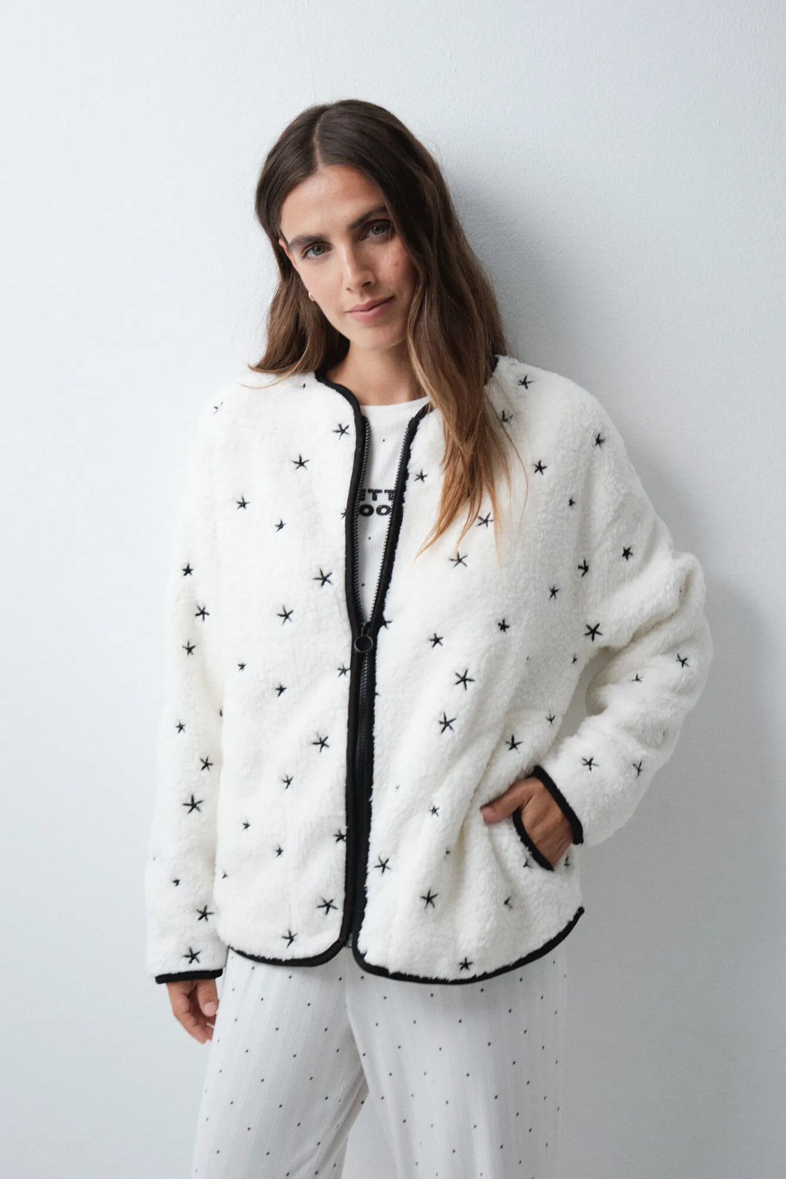 Women Secret Ivory Women Embroidered Star Short Robe SKU: 4414339_96 Image 01