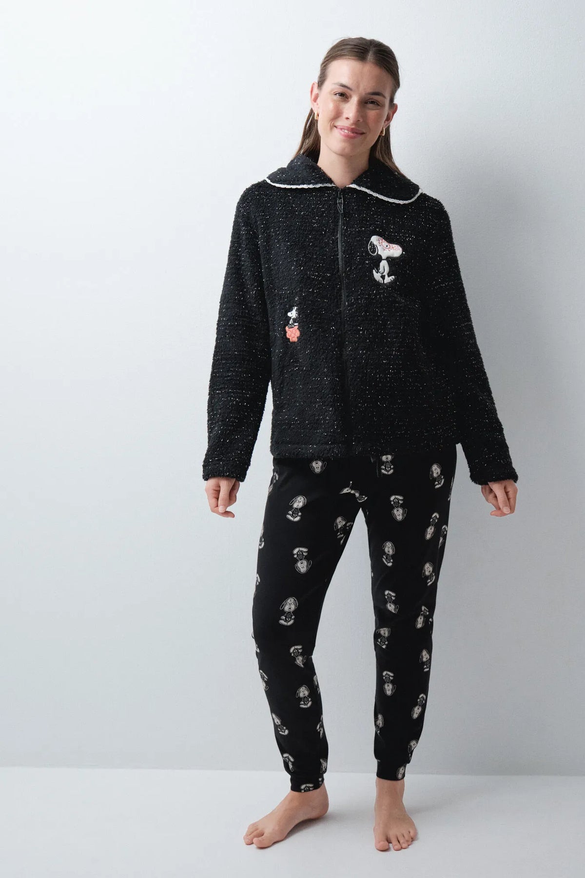 Women Secret Black Women Black Faux Shearling Short Robe Snoopy SKU: 4414340_01 Image 02