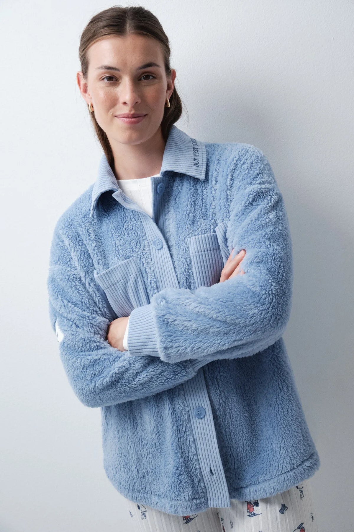 Women Secret Medium Blue Women Snoopy Fluffy Short Robe SKU: 4414344_13 Image 01