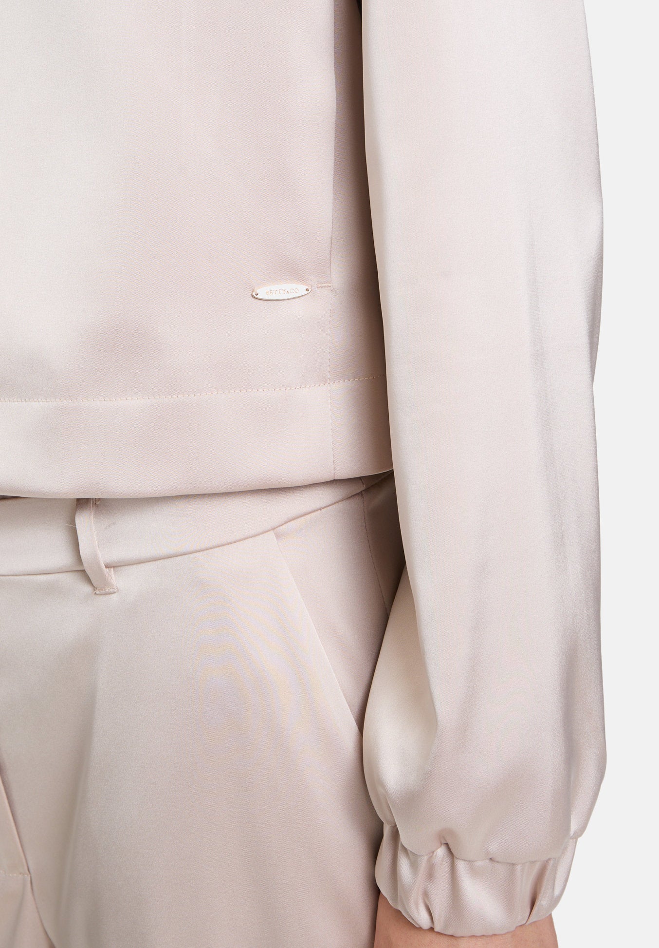 Betty Barclay_Blazer Jacket in Plain Colors_4421-3386_1098_07