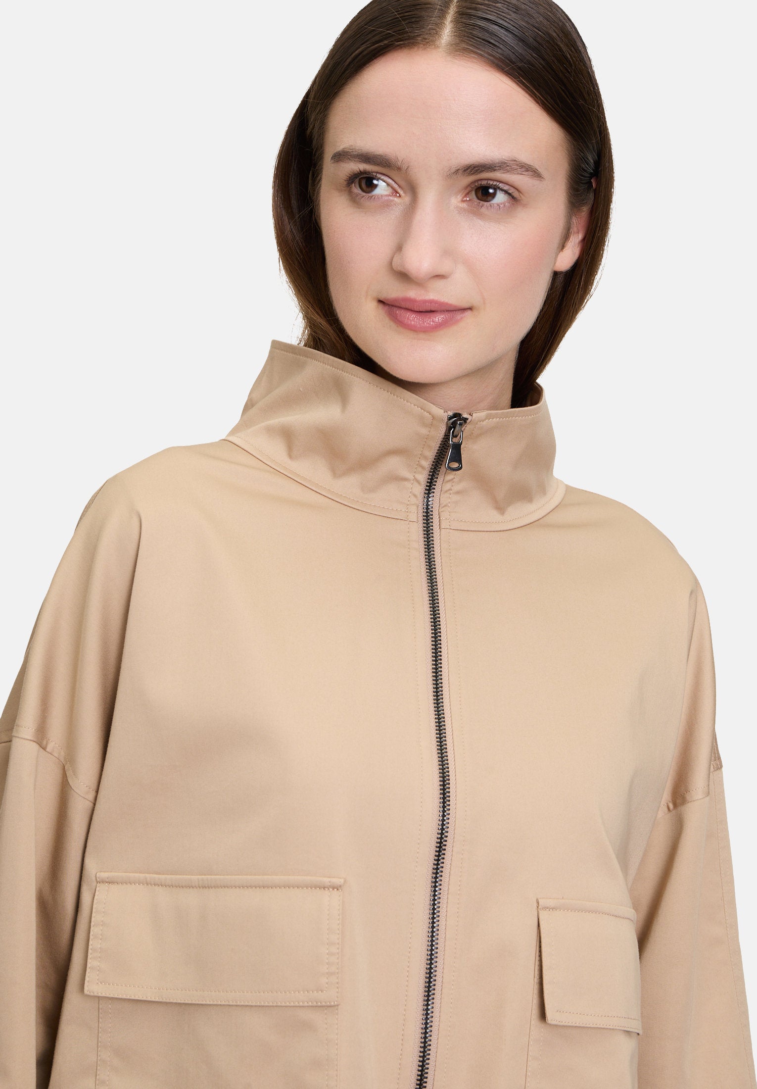 Betty Barclay_Casual Jacket with Pockets_4424-3170_7310_06