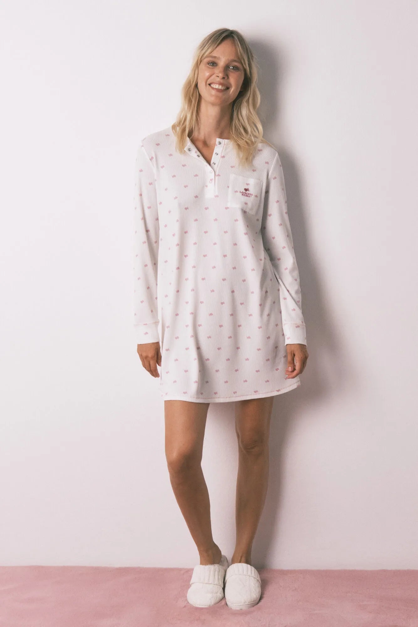 Women Secret_Pink_Waffle Fabric Midi Nightgown_4442118_70_01