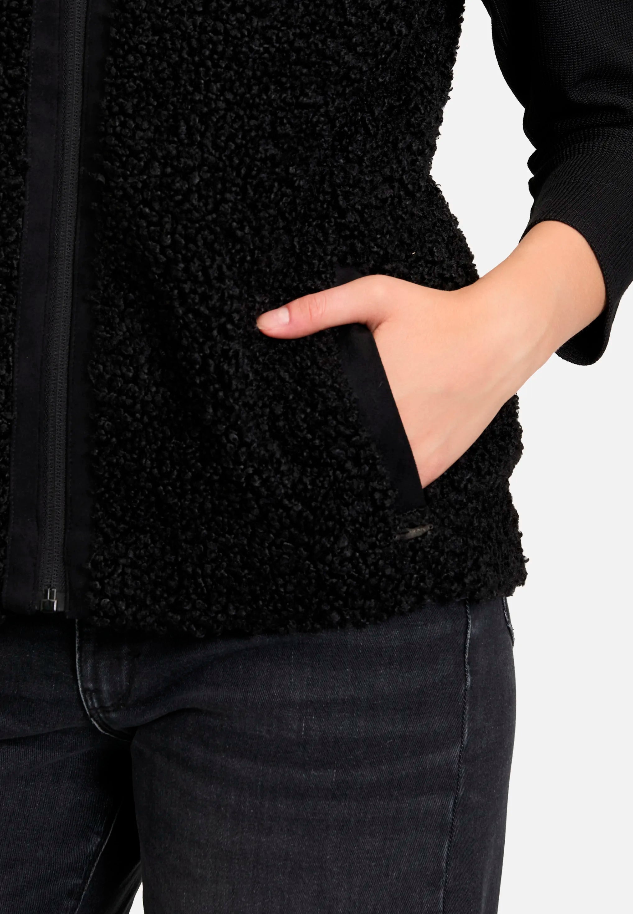 Betty Barclay_Black_Faux Fur Vest with Pockets_4447-3278_9045_06