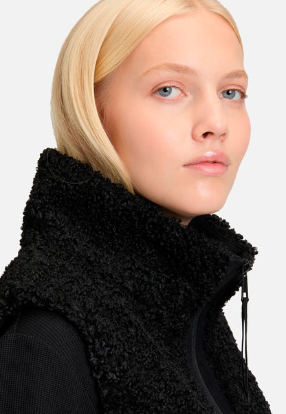 Betty Barclay_Black_Faux Fur Vest with Pockets_4447-3278_9045_07