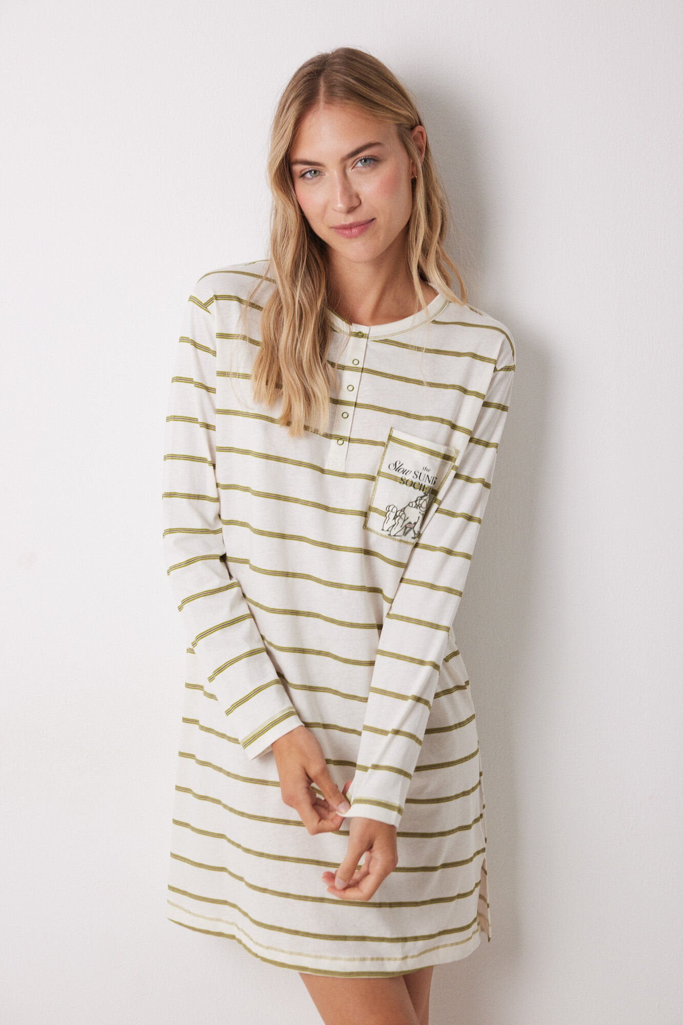 Women Secret_Garfield Striped Cotton Nightgown_4449083_96_01