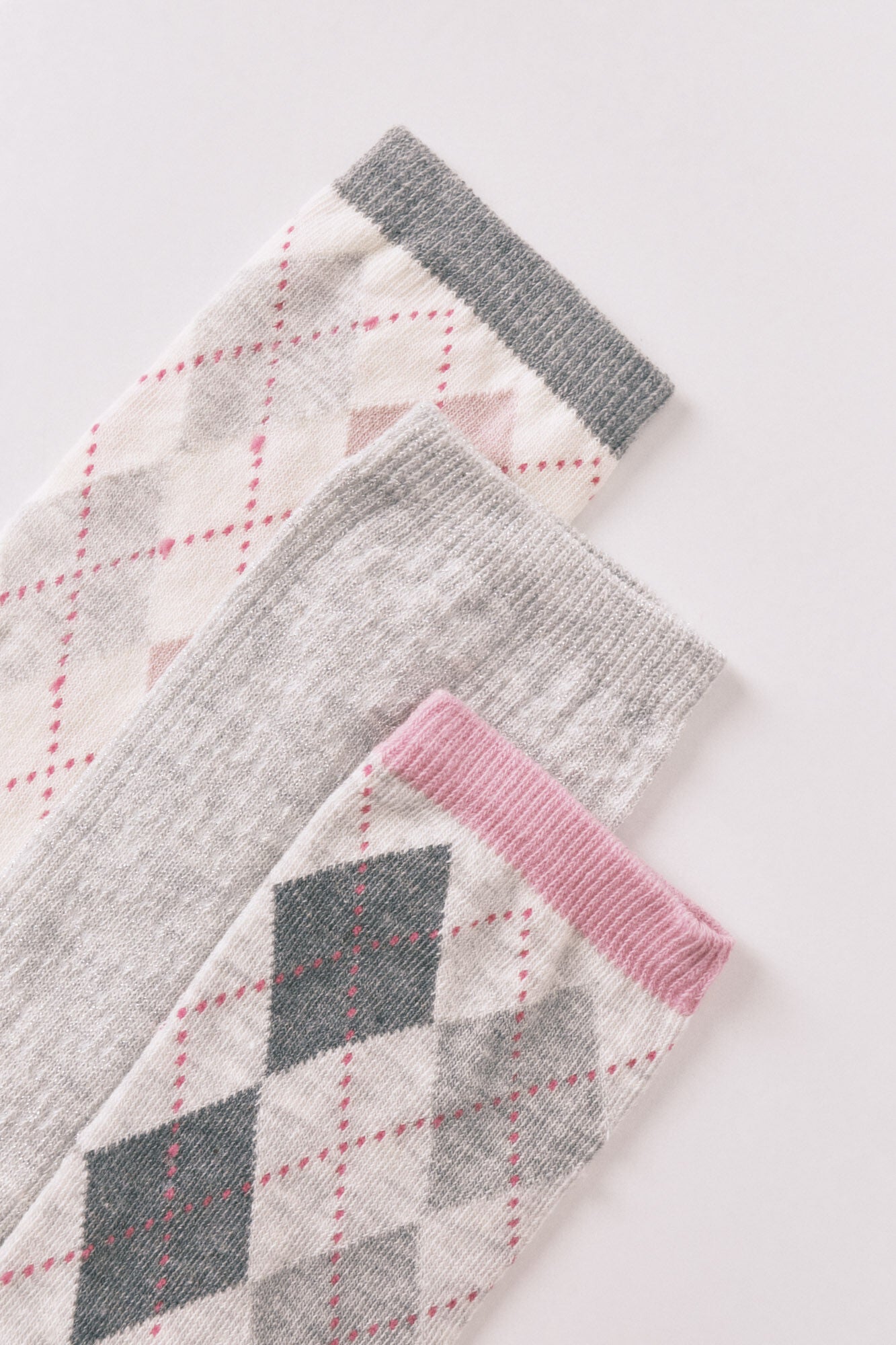 Women Secret_Multicoloured_Pack of 3 Long Rhombus Socks_4482724_98_02