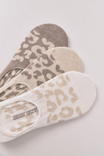 Women Secret_Multicoloured_Pack of 3 Leopard Slip-On Socks_4482726_98_01