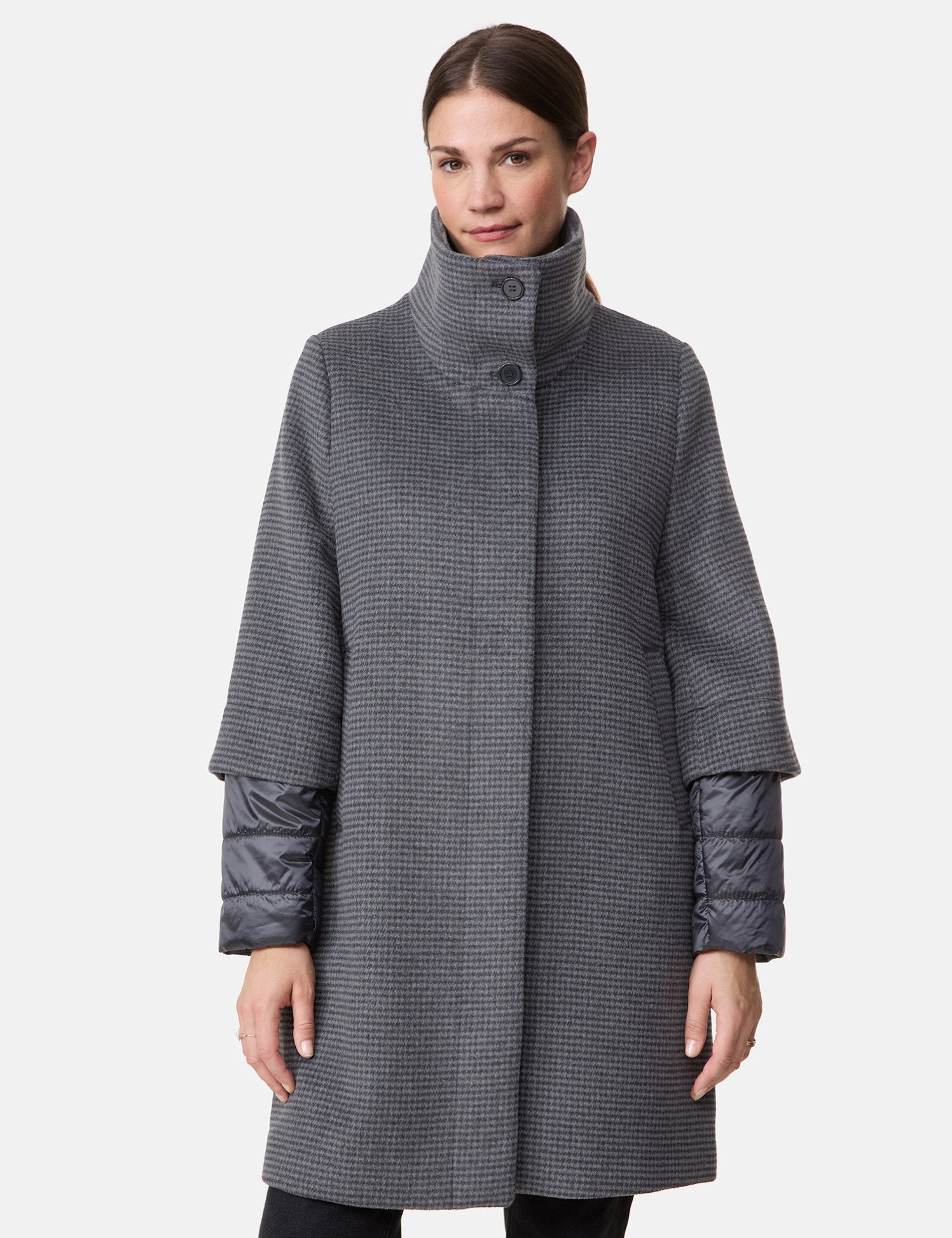 Short Coat With Fabric Panelling_450242-31081_2106_06