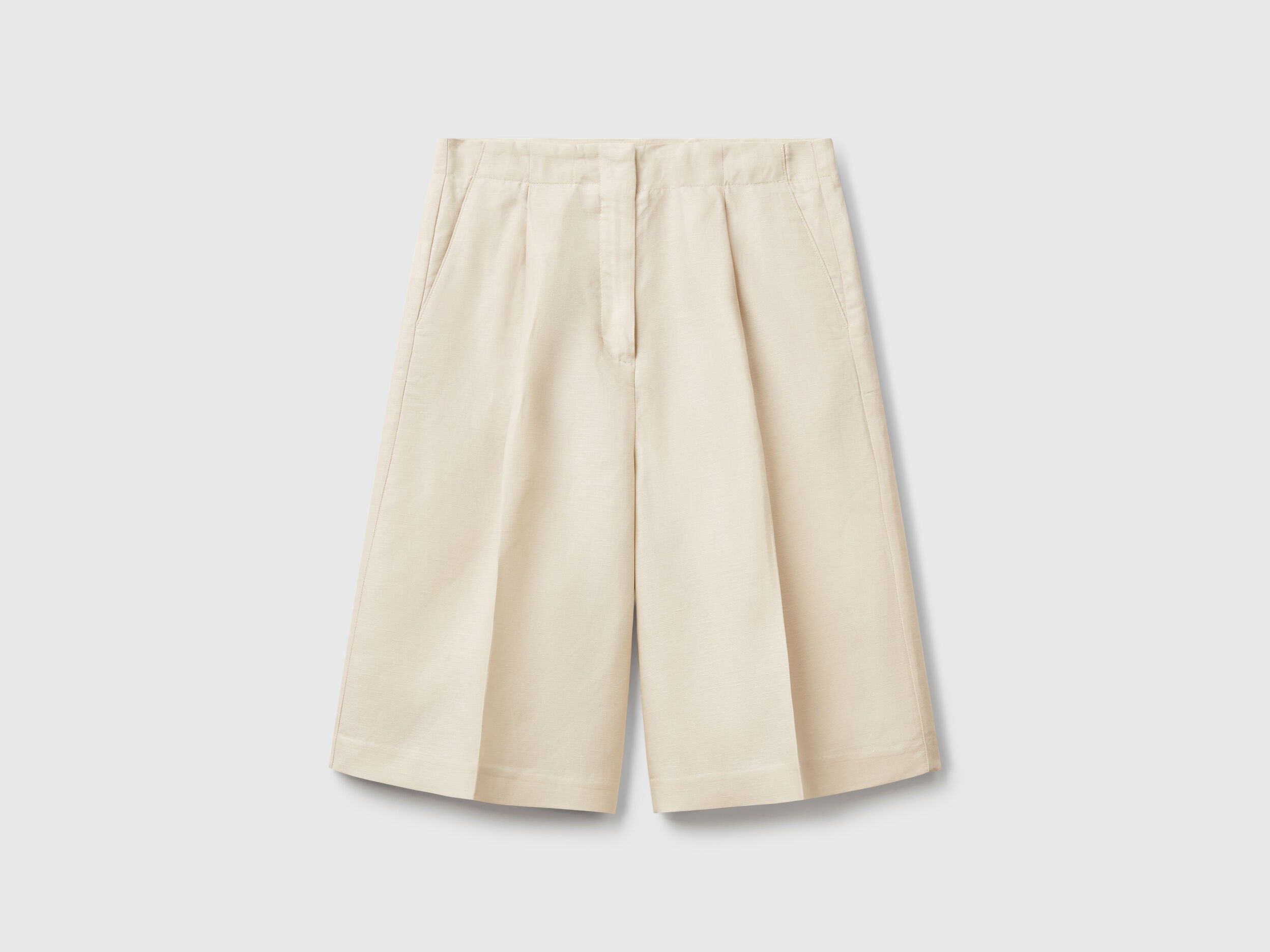 Benetton_Knee-Length Bermudas in Linen Blend_45BVD9026_152_04