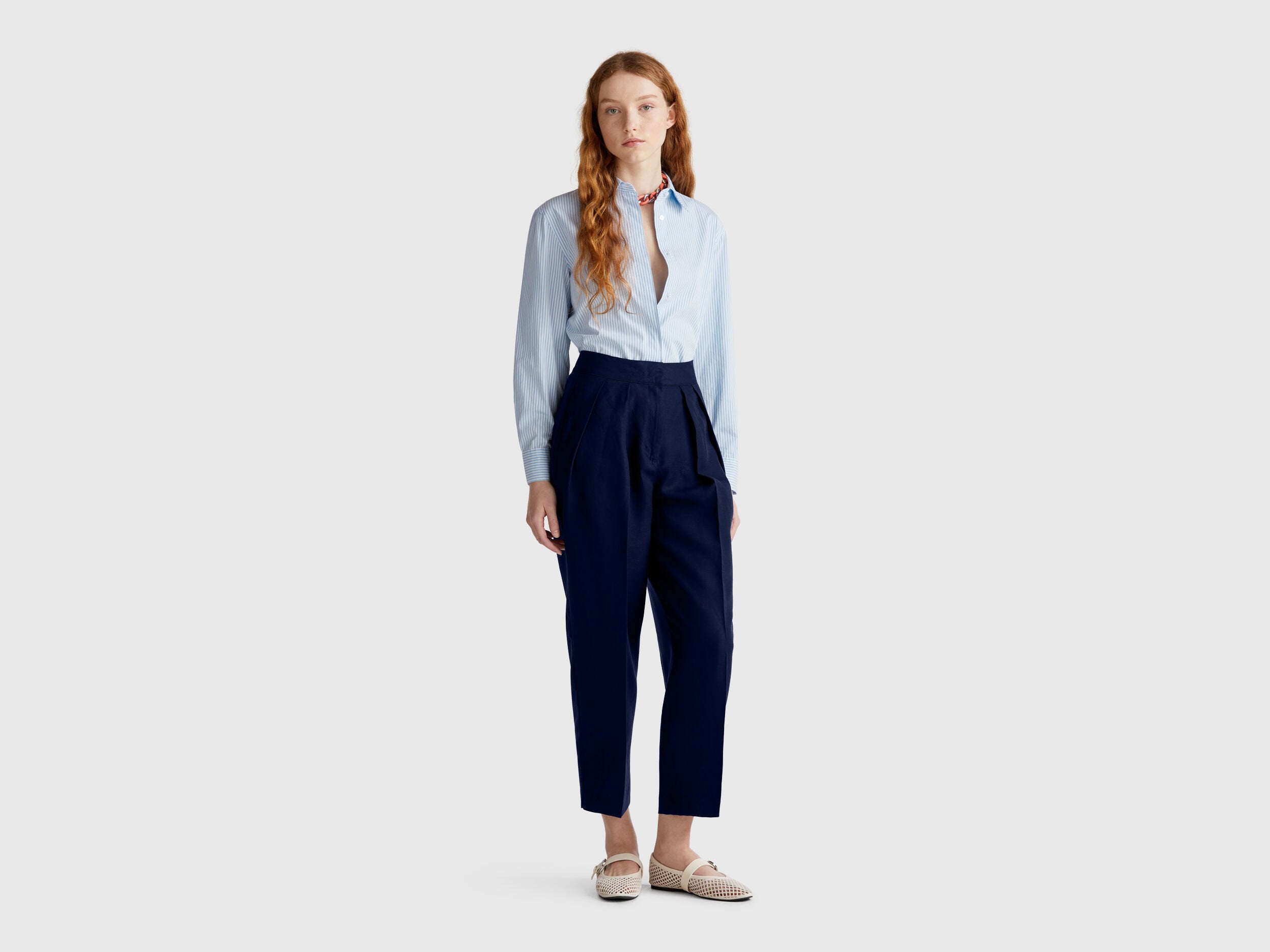 Benetton_Wide Trousers in Linen Blend_45BVDF09B_252_01