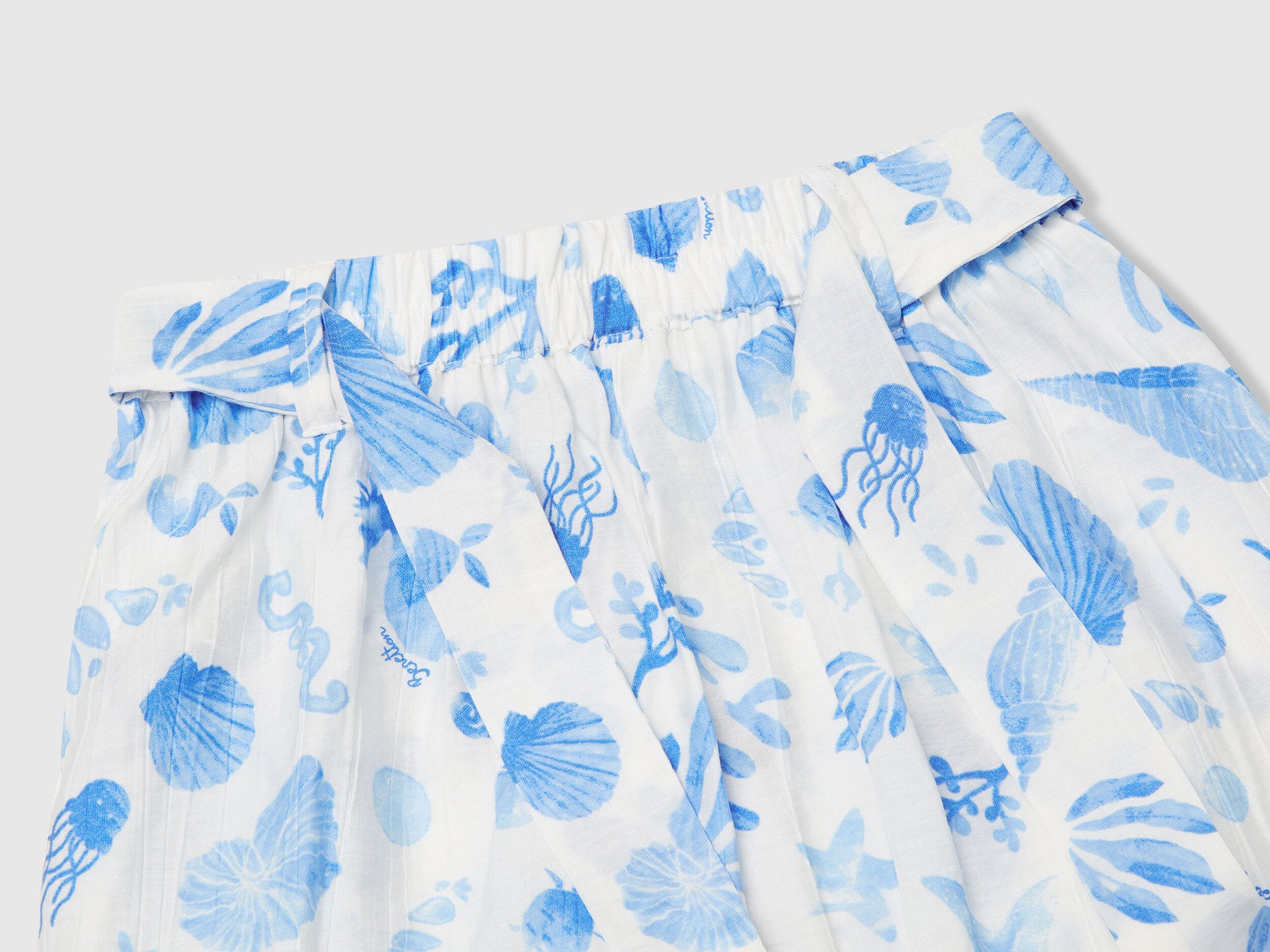 Benetton_Palazzo Trousers with Navy Print_45M6GF02E_73H_03