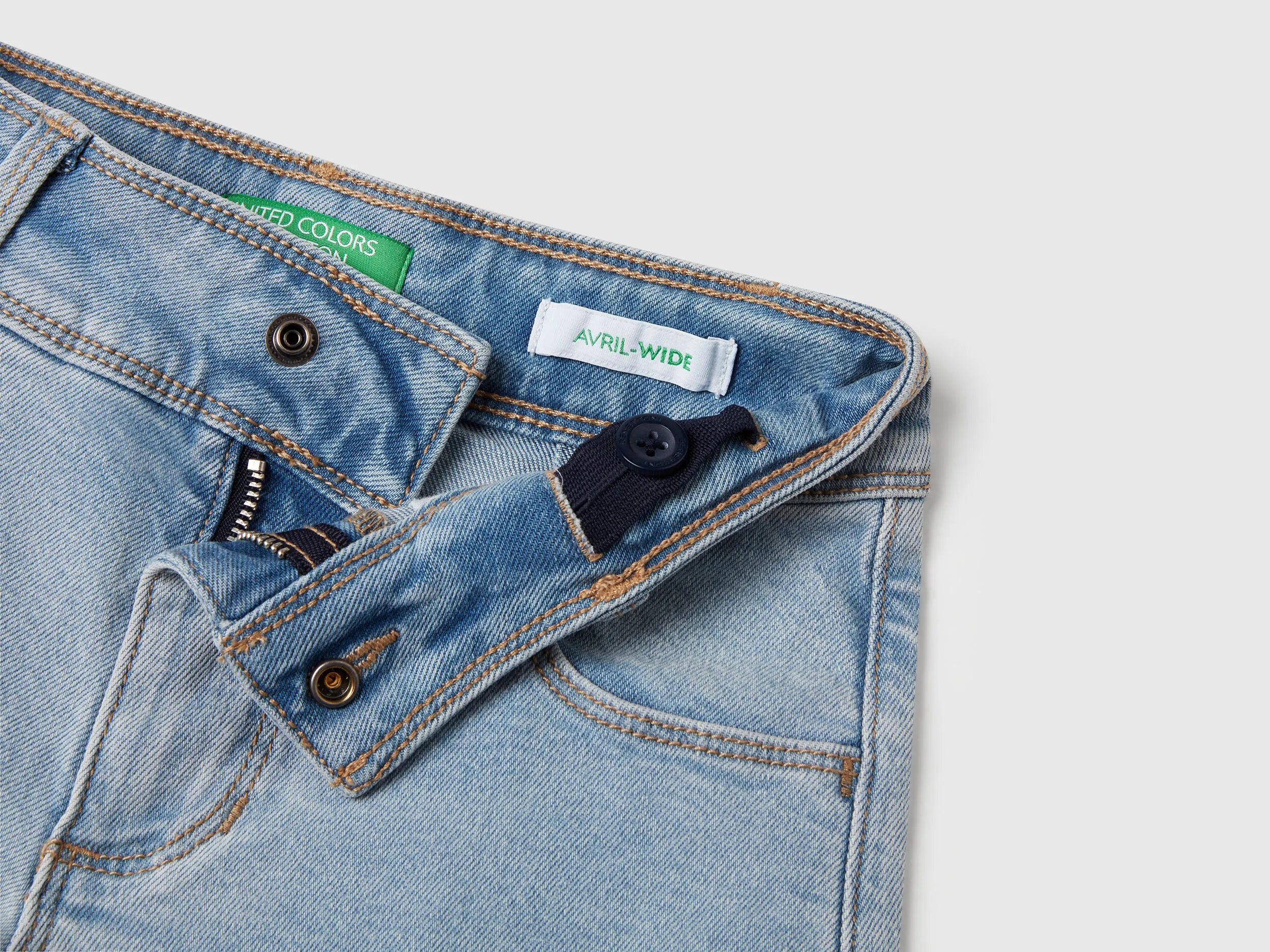 Benetton Light Blue Girls Cotton Blend Jeans SKU: 45ONCE03R_902 Image 03