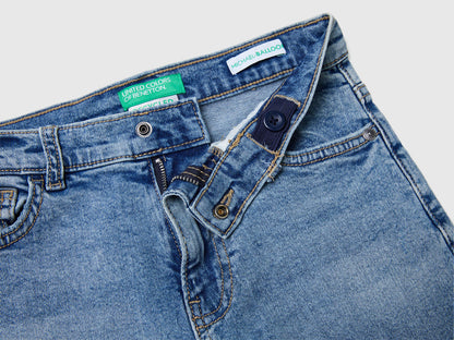 Benetton_Bright Blue_Balloon Fit Jeans_45ONCE046_901_03