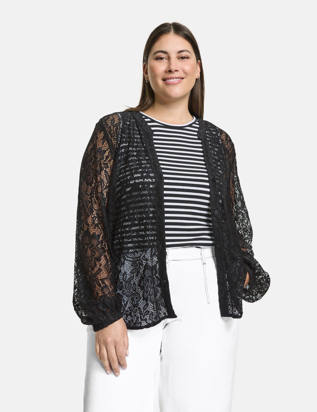 Lace Blouse With Balloon Sleeves_460023-21056_1100_01