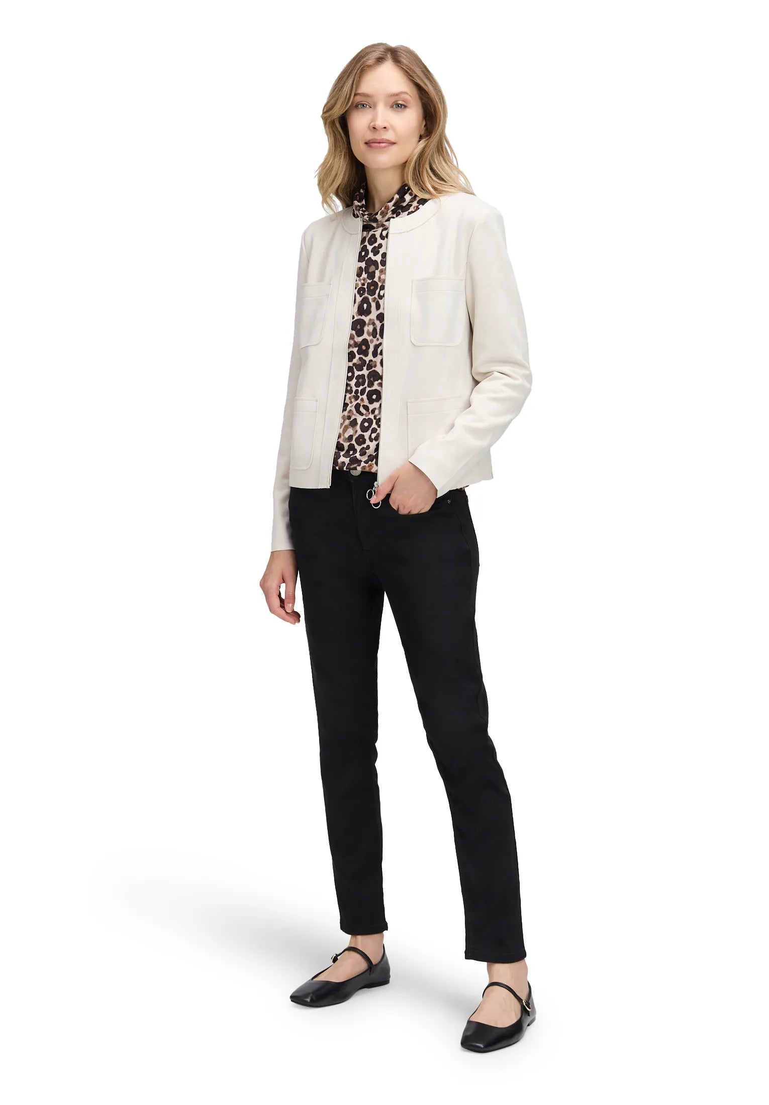 Betty Barclay_Pastel Sand_Blazer Jacket_4613-1178_9104_02