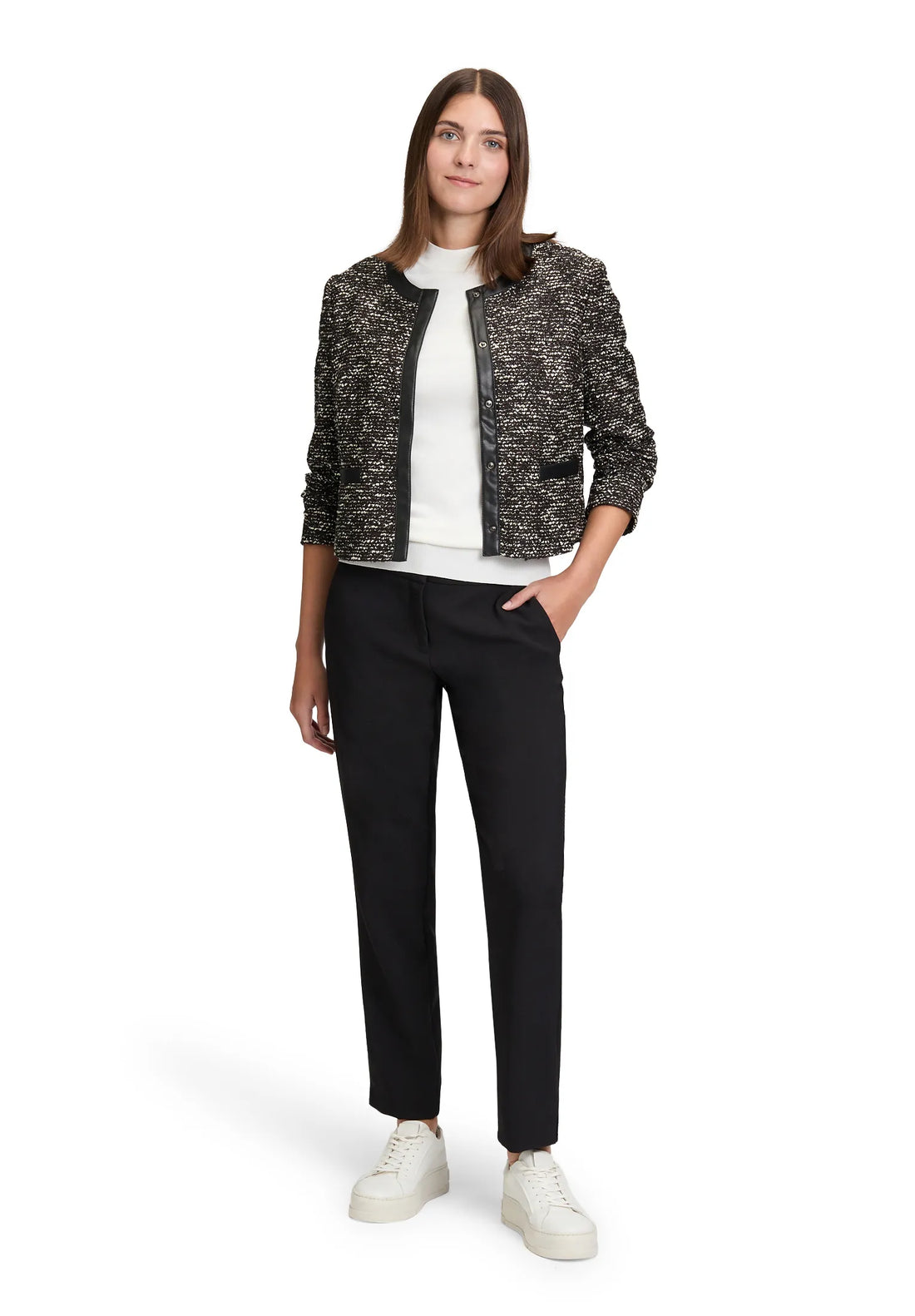 Betty Barclay_Brown/Cream_Blazer Jacket Short 1/1 Sleeve_4627-1618_7811_02