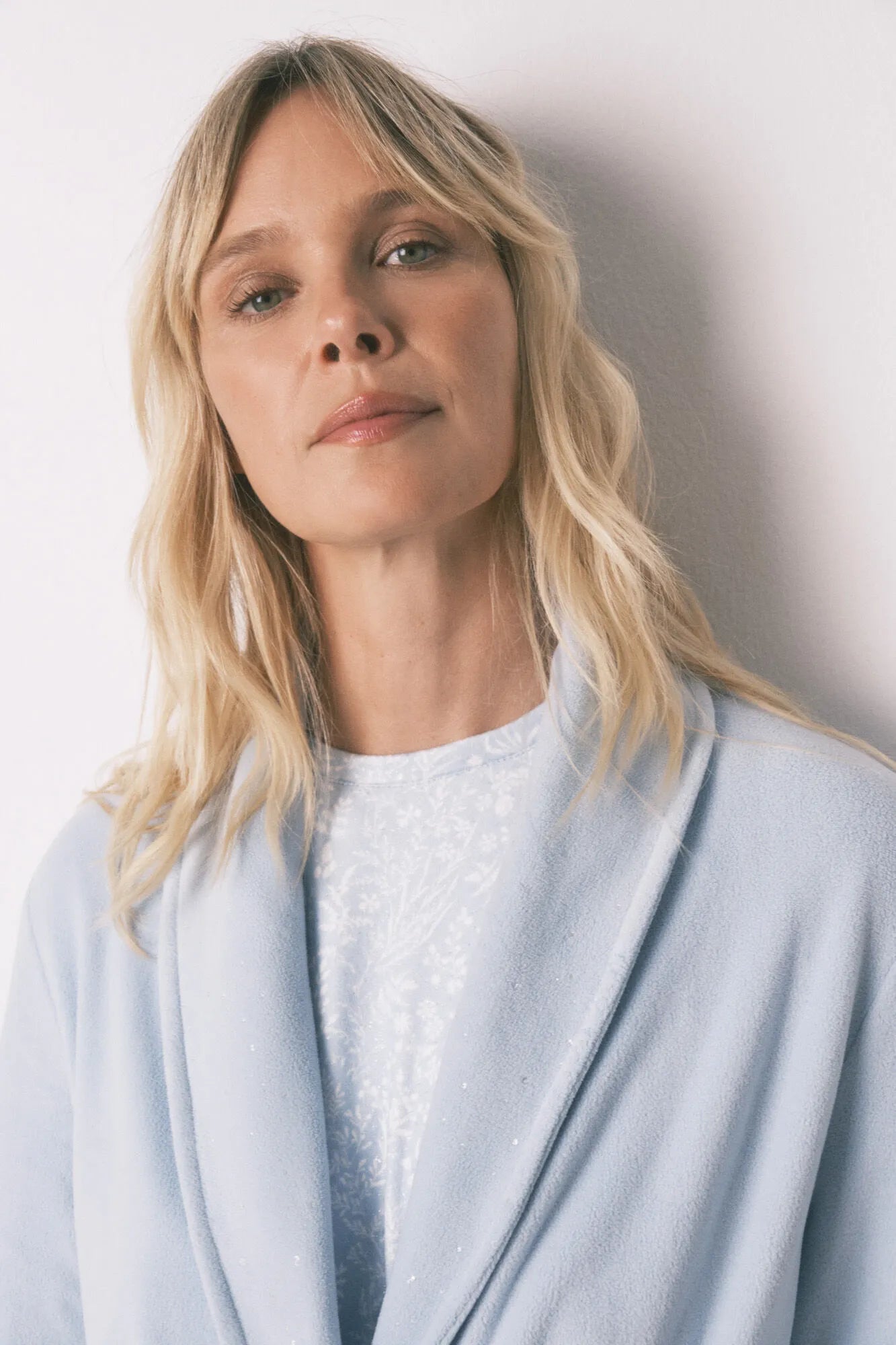 Women Secret_Light Blue_Blue Glitter Velvet Midi Robe_4682692_16_02