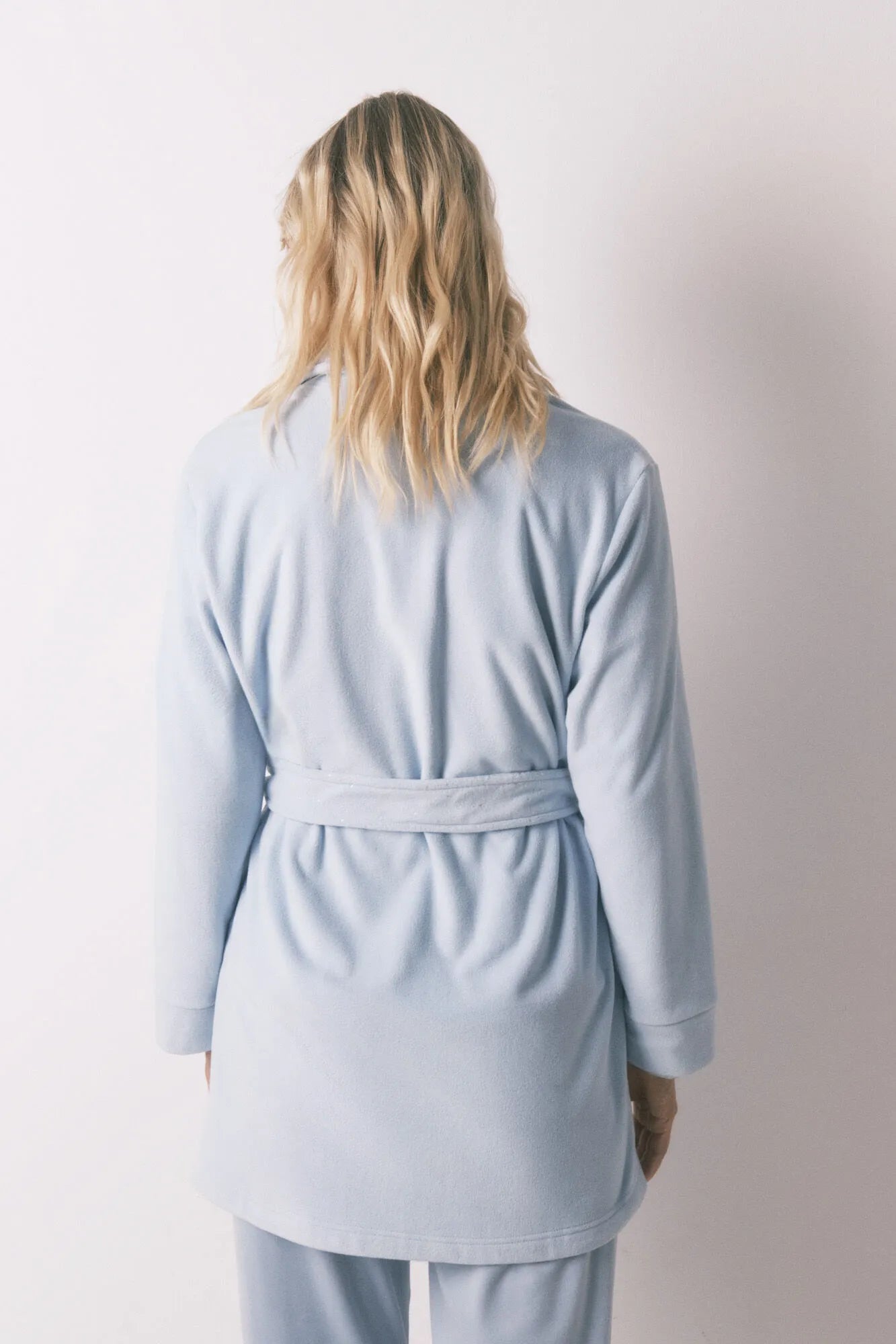 Women Secret_Light Blue_Blue Glitter Velvet Midi Robe_4682692_16_05