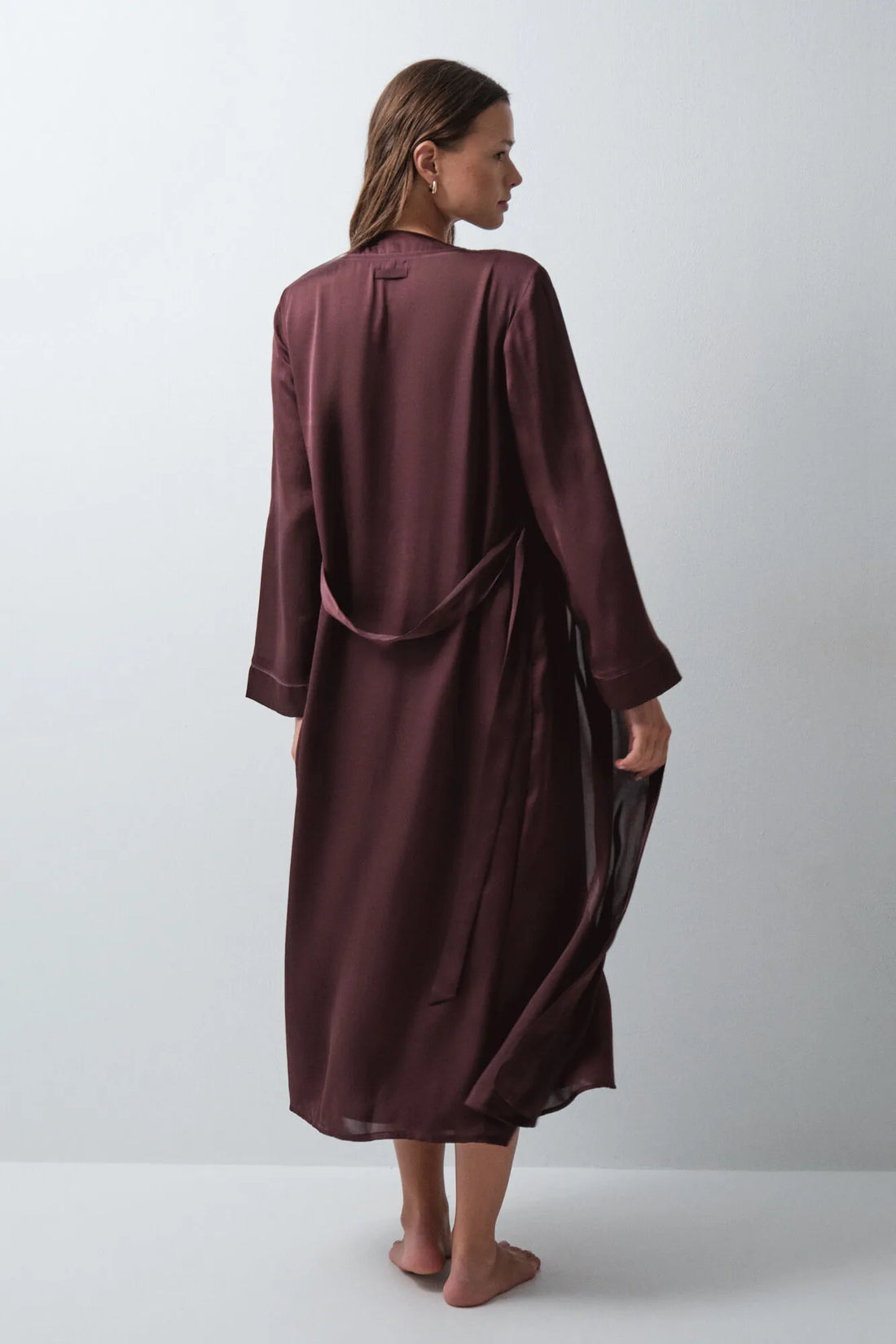 Women Secret Wine Women Burgundy Satin-Finish Long Robe with Belt SKU: 4684187_68 Image 02