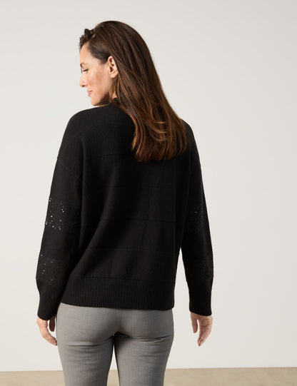 Turtleneck Jumper With Decorative Details_06