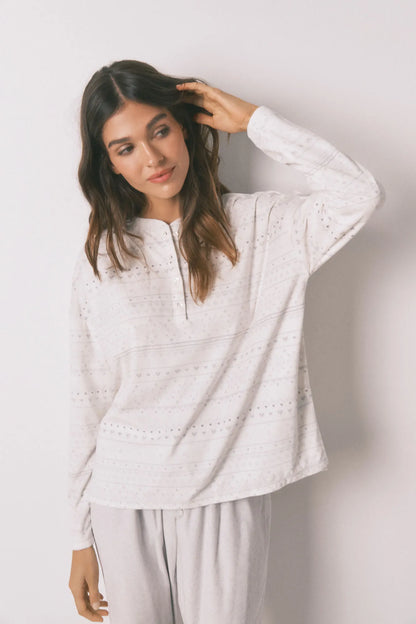 Women Secret_White Print_Soft Grey Fleece Long Pyjamas with Border Print_4752548_97_02