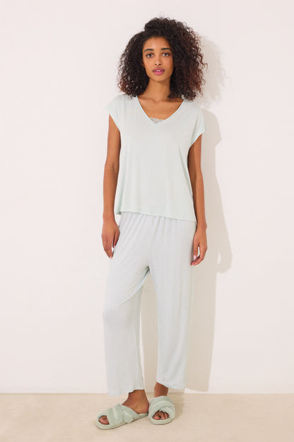 Women Secret_Striped Striped Viscose Capri Pyjamas_4759922_23_07