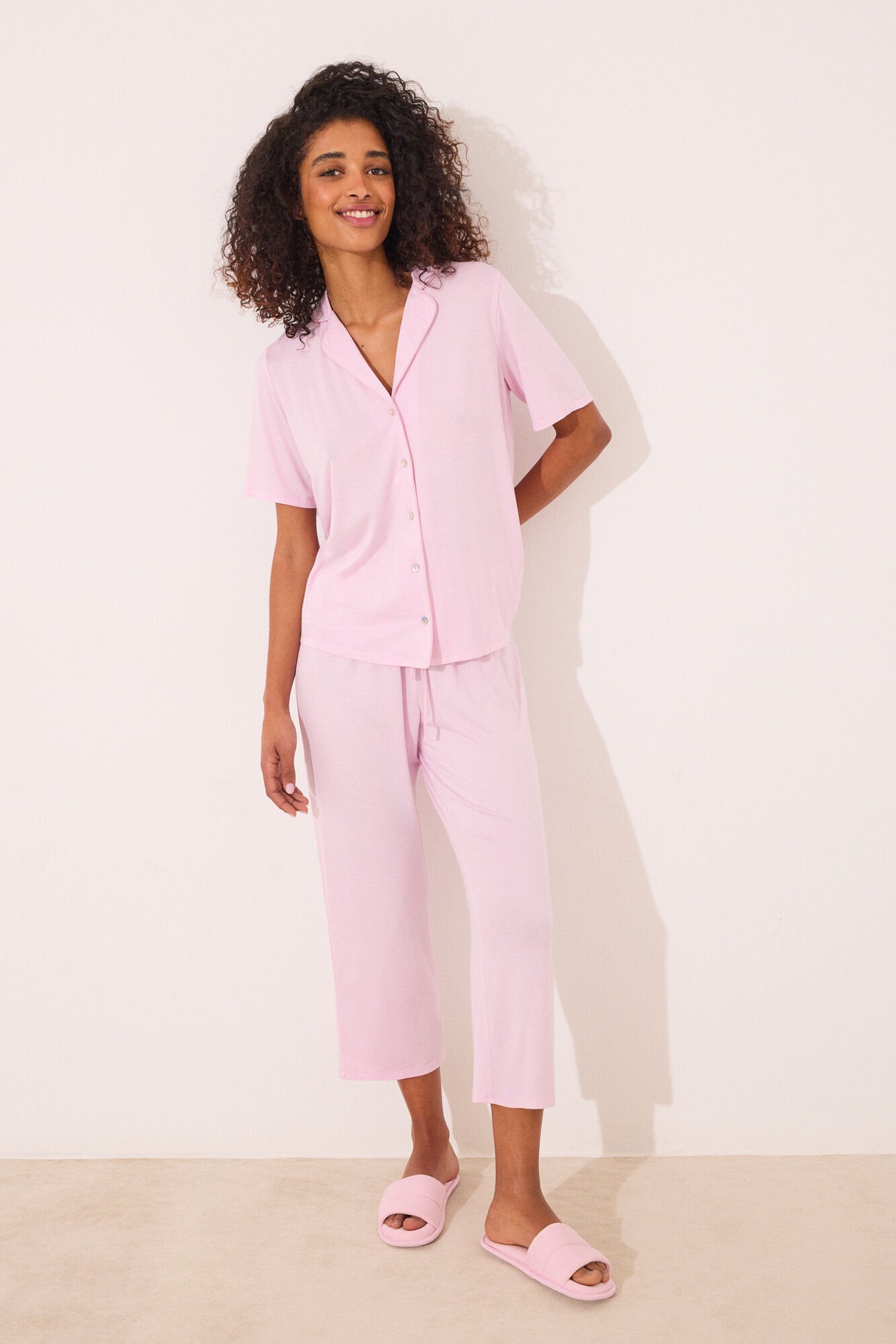 Women Secret_Pink Viscose Capri Classic Pyjamas_4759925_71_06