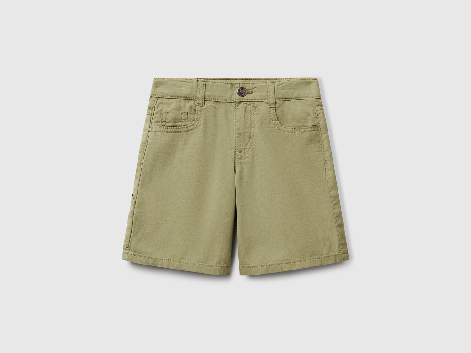 Benetton_Five Pocket Bermudas_47RGG901Y_26K_01