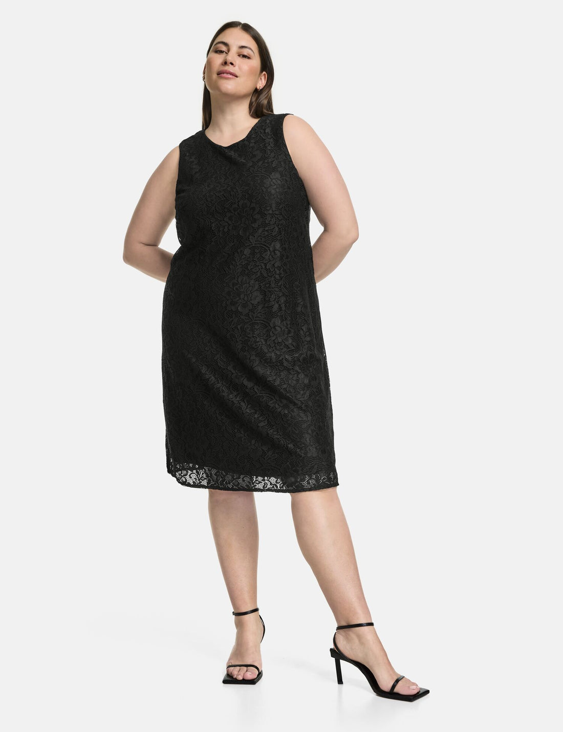 Sleeveless Lace Dress With Stretch For Comfort_480016-21056_1100_01