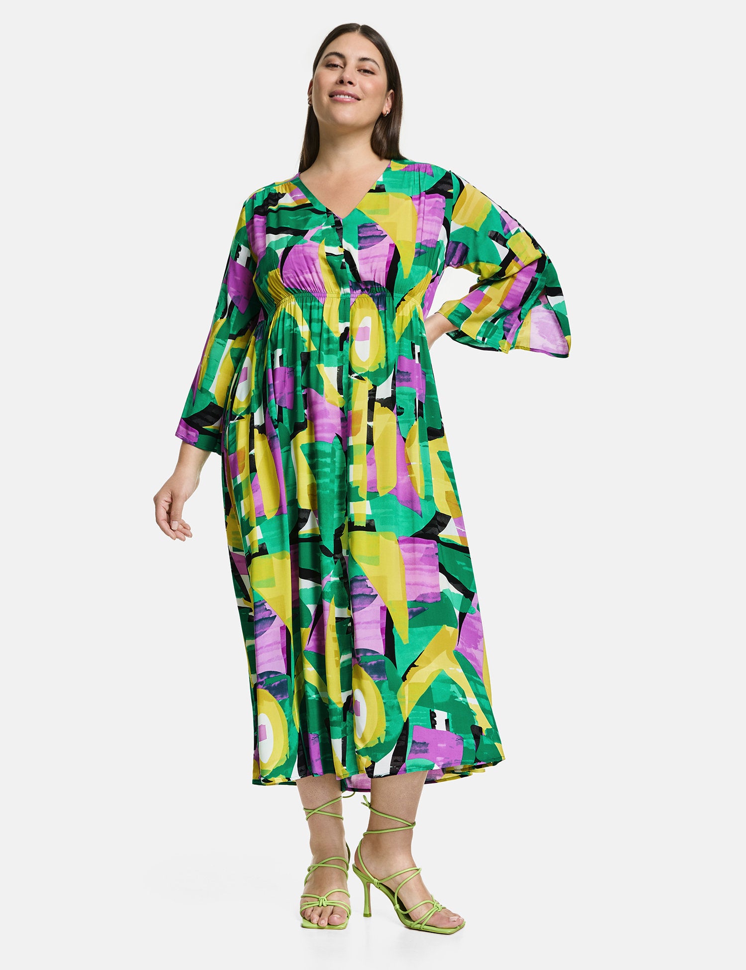 Boho Dress With A Colourful Print_480024-21064_5602_03