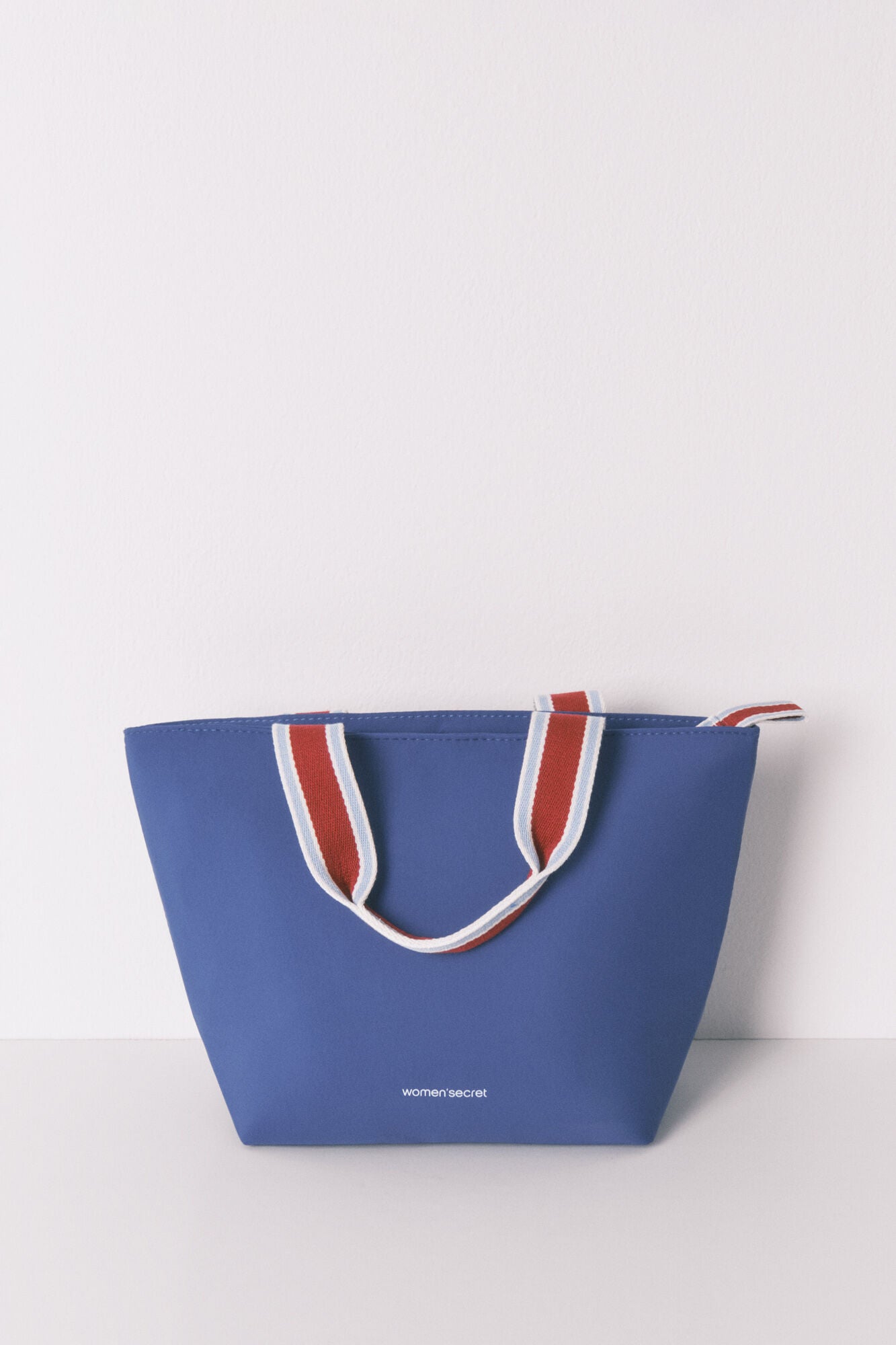 Women Secret_Navy_Harry Potter Navy Lunchbag_4842012_10_05