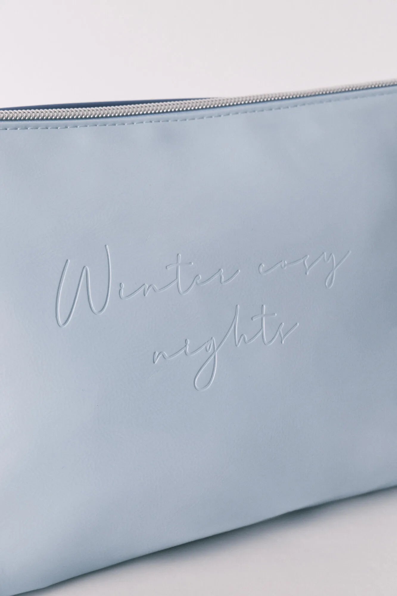 Women Secret_Dark Grey_Medium Double Vanity Case in Blue Patent Leather_4842020_41_06
